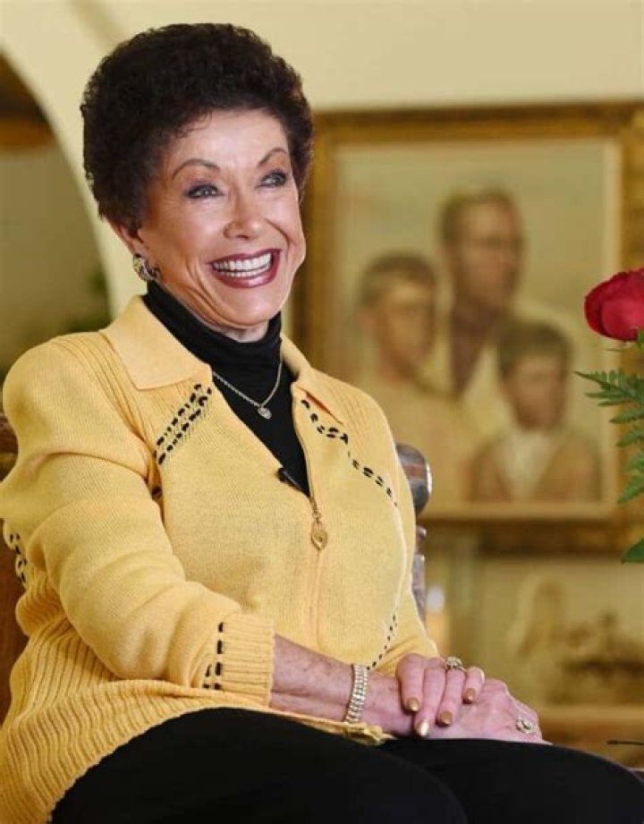 Cherry Louise Morton Biography, Age, Wiki, Height, Weight, Boyfriend, Family & More