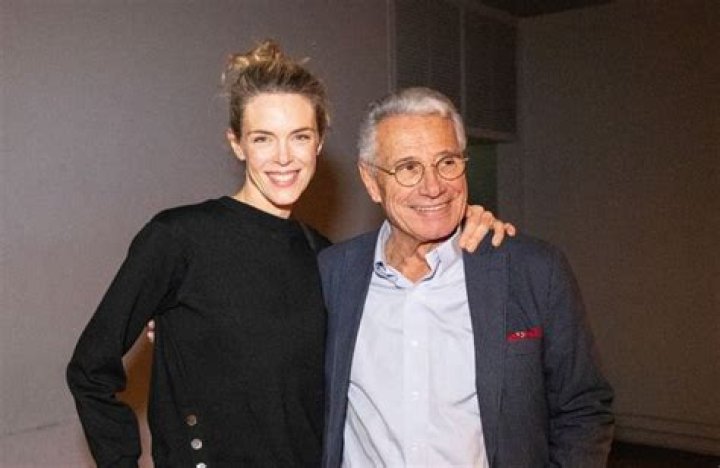 Julie Andrieu (Épouse de Jean-Marie Périer) wikipédia, biographie, épouse, origine, mari, nouveau compagnon, taille, enfant et plus