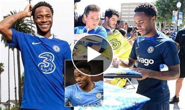 Raheem Sterling REFUSES To Sign Man City Jersey On Chelsea Tour (VIDEO)