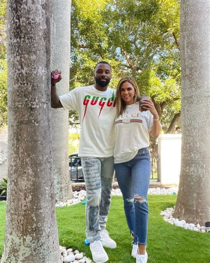 Who is , Girlfriend of Jarvis Landry? His Parents, Family Salary, Jersey