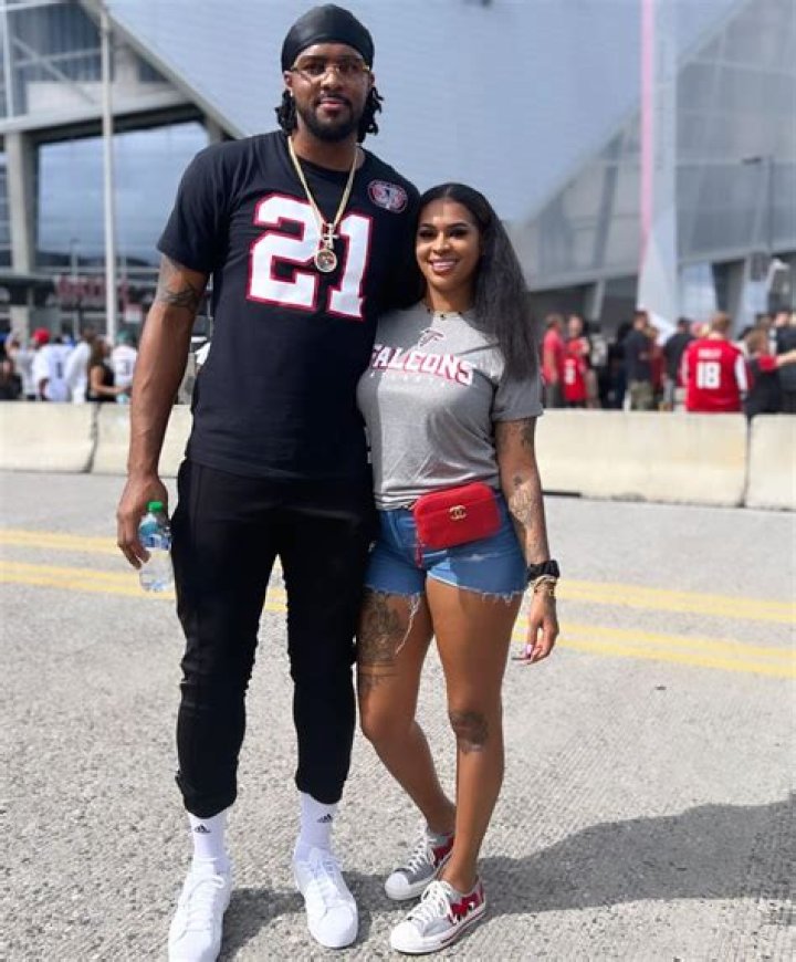 Who is Shivolli DaSilva, Wife of Derrick Favors? His Parents, Family, Salary, Jersey